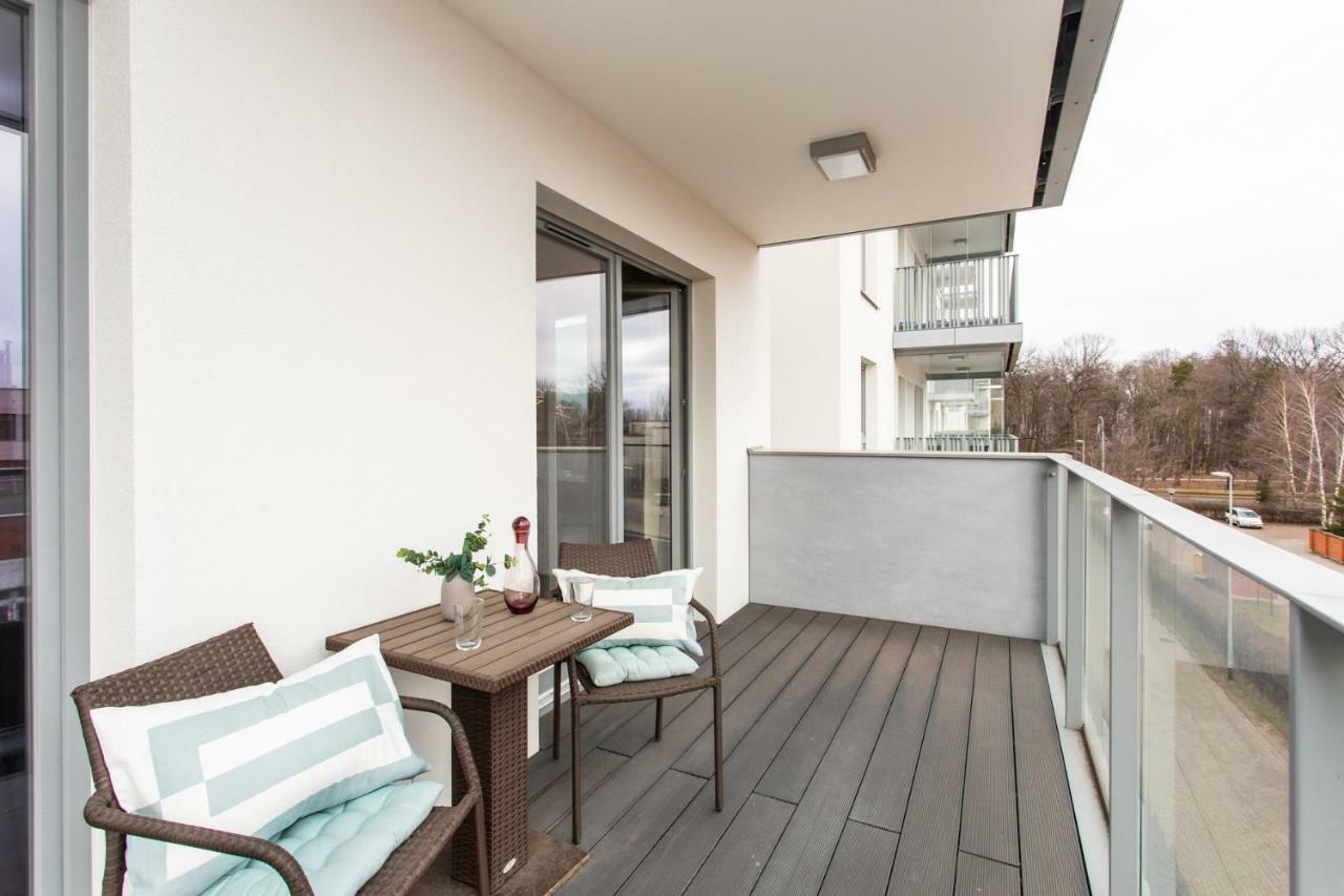 Seaside Beach Przy Plazy - Parking - Praia Apartments - Ergo Polsat Plus Arena Gdansk Exterior photo
